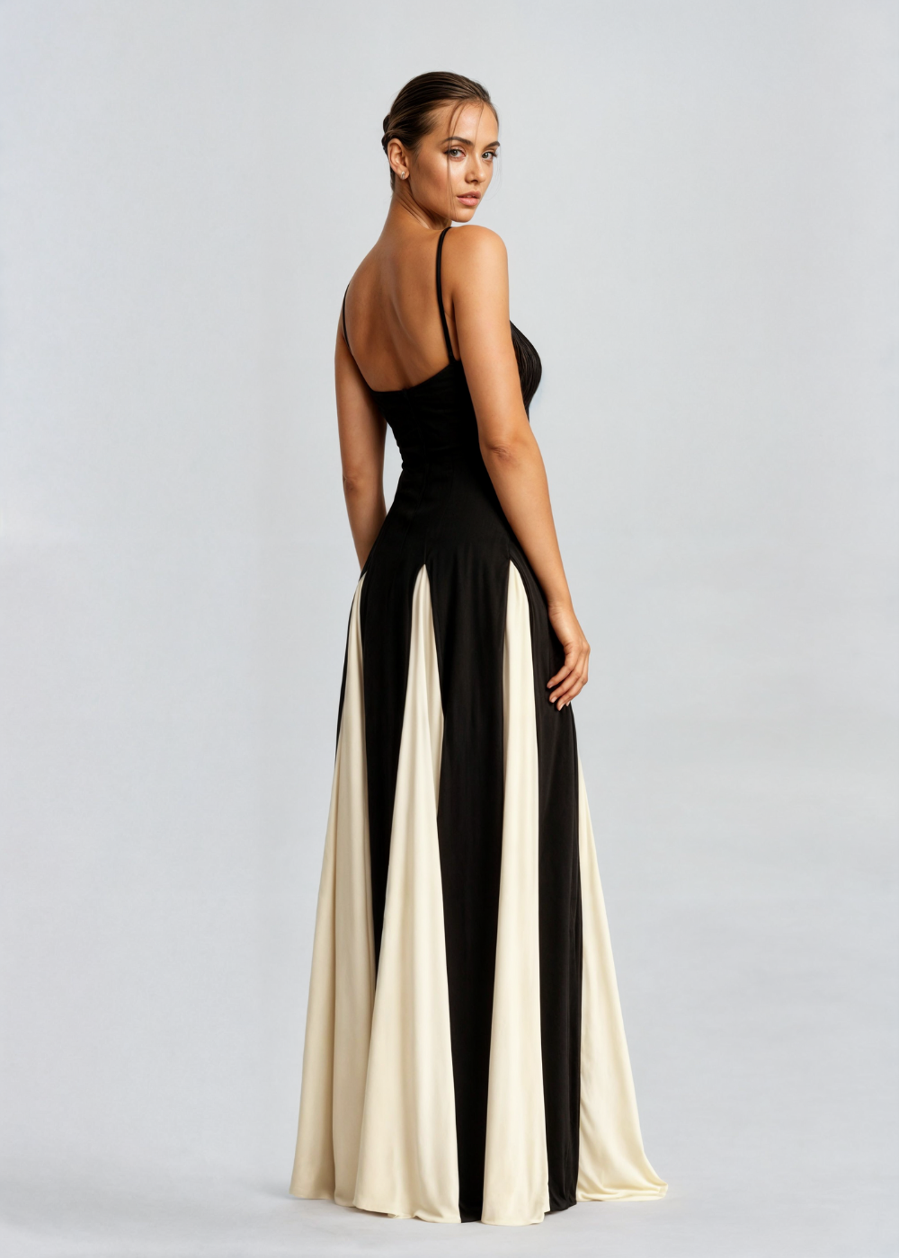 Flowing Full-Length Elegant Maxi Dress with Sleeveless for Women