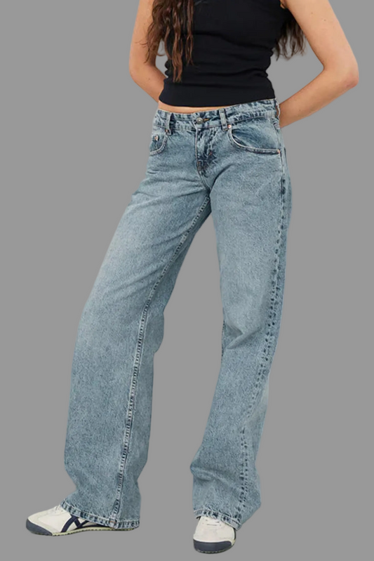 Low rise straight leg jeans in vintage blue denim for women