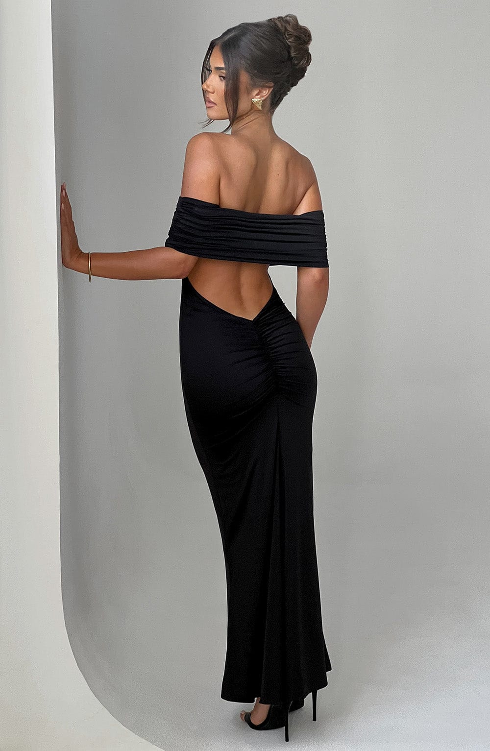 Backless Full-Length Elegant Maxi Dress with Flowing for Women